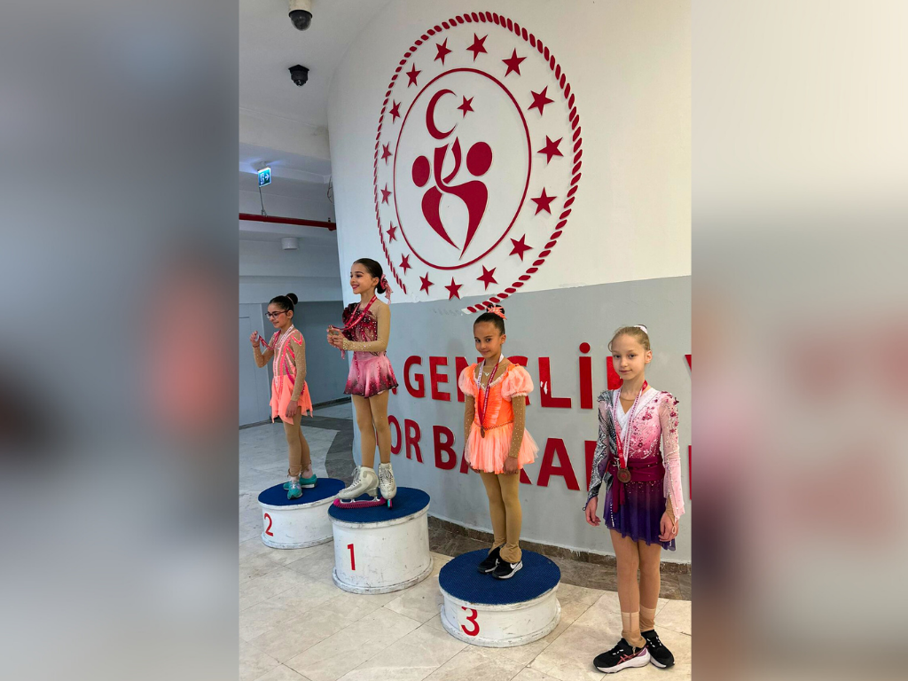 Artistik Buz Pateni yarışması